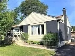 12 Creswick Court, Barrie, On L4m 2j8