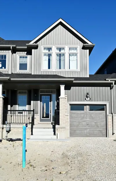 5 Albany Street, Collingwood, On L9y 3v3