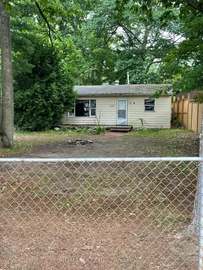 183 Melrose Avenue W, Wasaga Beach, On L9z 2t2