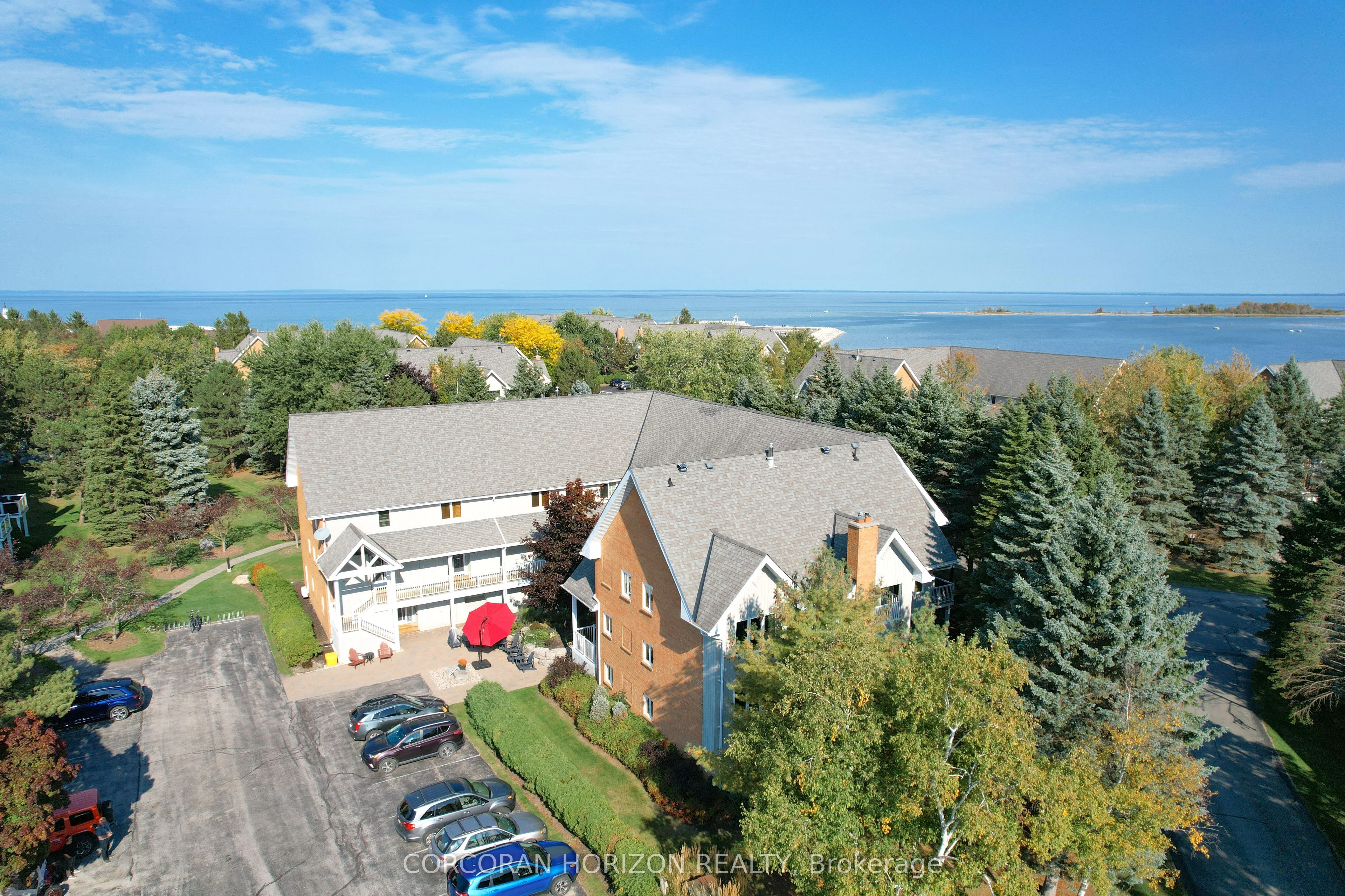 28 Rambling Way 42, Collingwood, On L9y 5c6