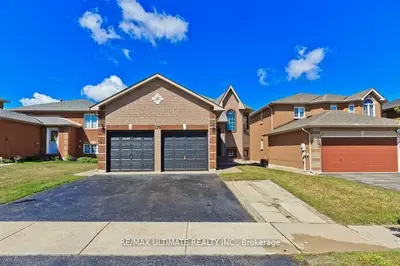 170 Madelaine Drive Main, Barrie, On L4n 0s7