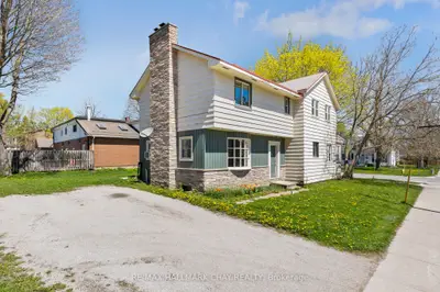 Duplex in Barrie