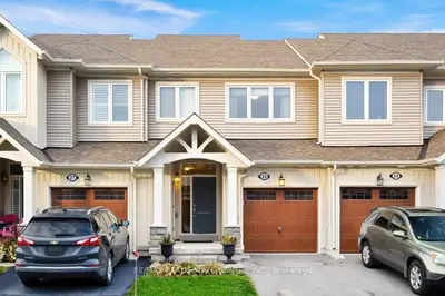 25 Lett Avenue, Collingwood, On L9y 0z5