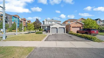 Detached in Barrie