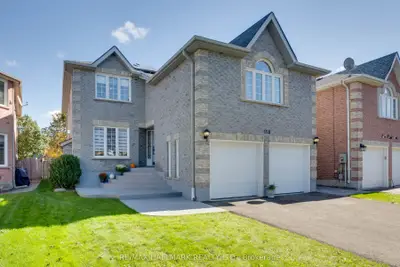 Detached in Barrie