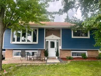 Duplex in Barrie