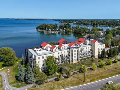 Condo Apartment in Orillia