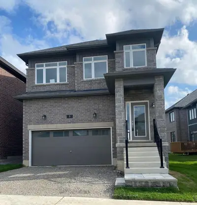 Detached in Barrie