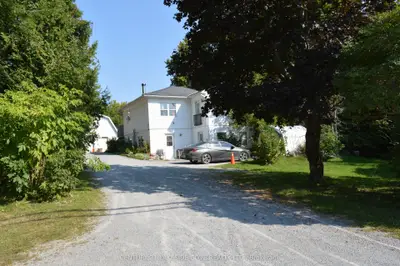 Detached in Ramara