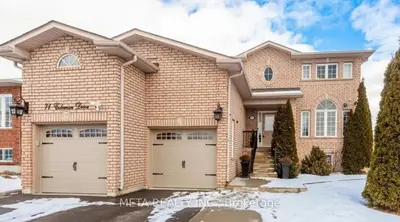 Lower Level in Barrie