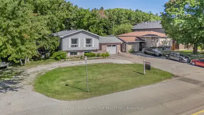 Detached in Barrie