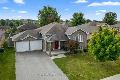 Detached in Springwater