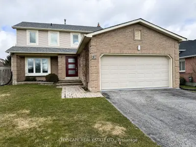 Detached in Barrie