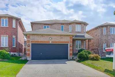 Detached in Barrie