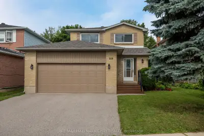 Detached in Barrie