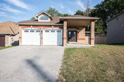 Detached in Barrie