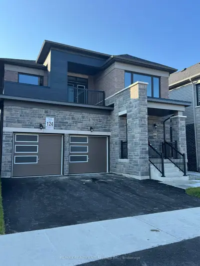 Detached in Barrie