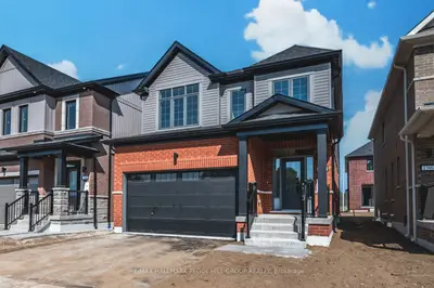Detached in Barrie