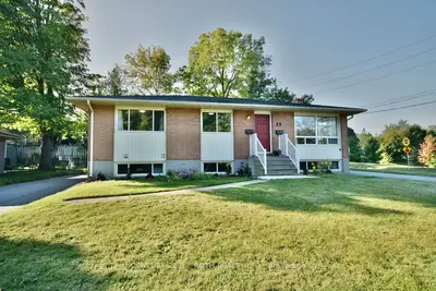 Duplex in Barrie