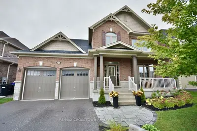 Detached in Springwater