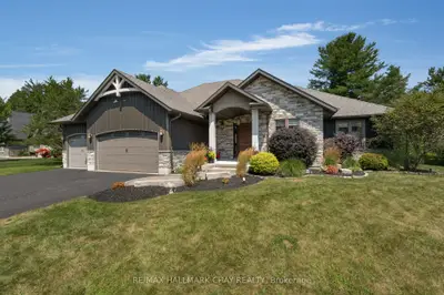 Detached in Springwater