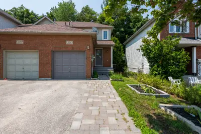 Semi-Detached in Barrie