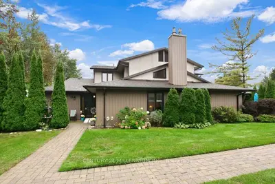 13 Trafalgar Road, Collingwood, On L9y 5g4