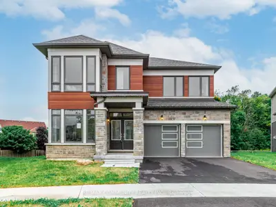 Detached in Barrie