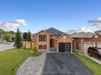 Detached in Barrie
