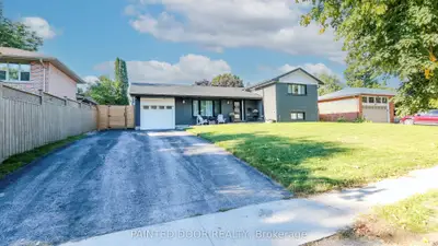 Detached in Barrie