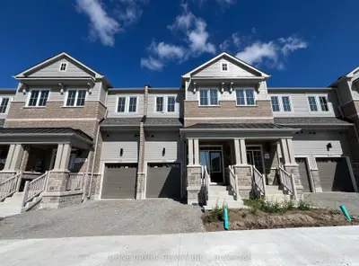 Att/Row/Townhouse in Barrie
