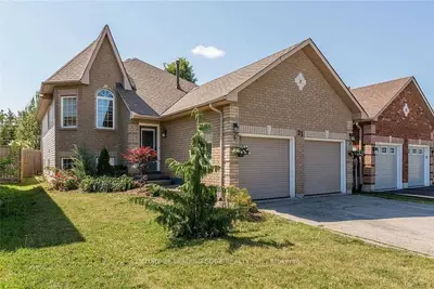 Detached in Barrie