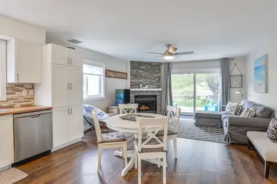 Condo Townhouse in Ramara