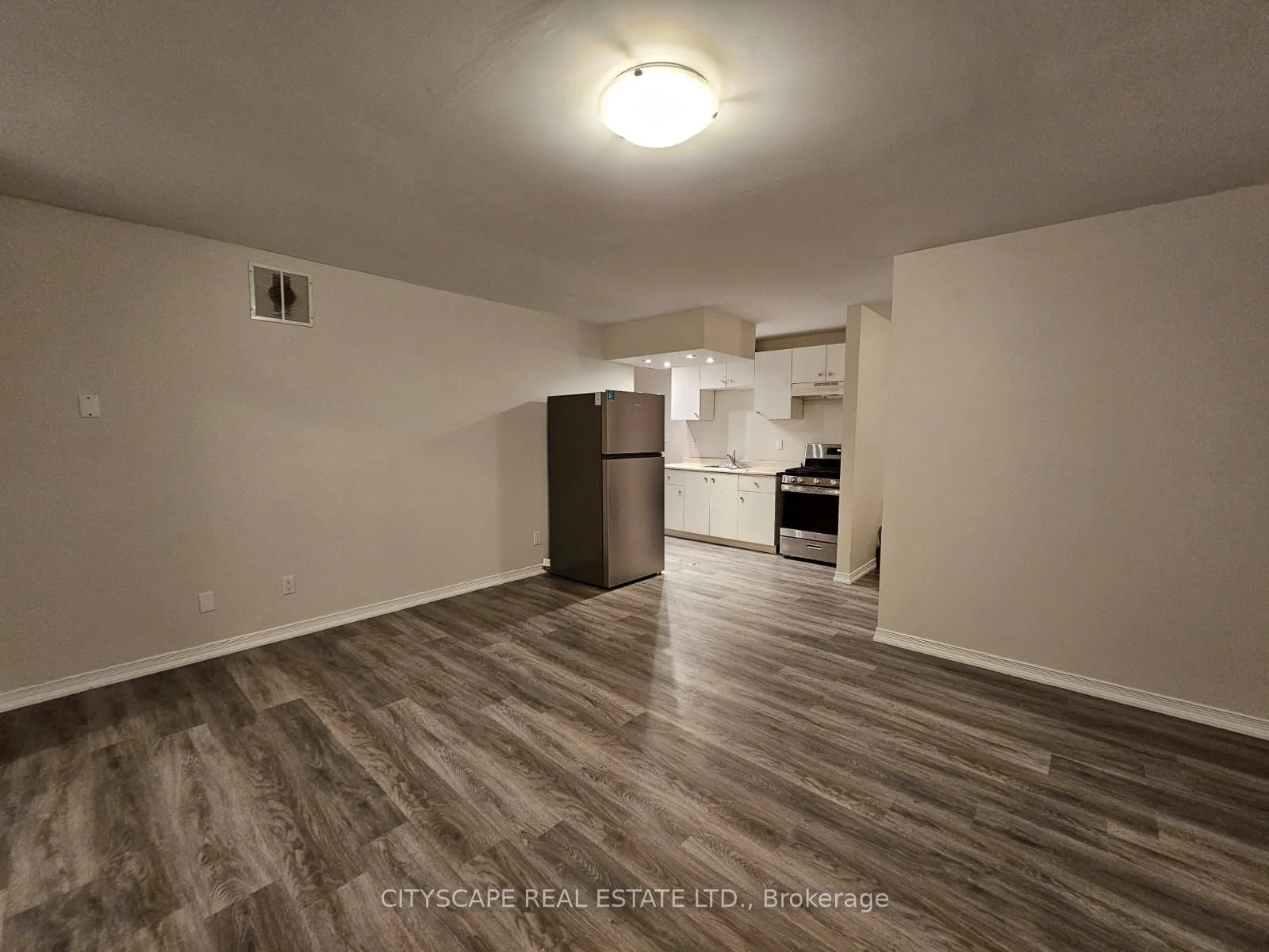207 Main Street 2A, Wasaga Beach, ON L9Z 2L3