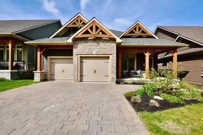 Detached in Oro-Medonte