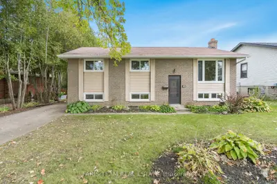 Detached in Orillia