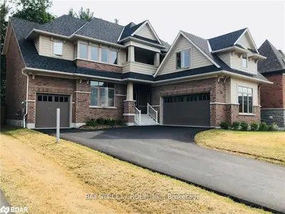 Detached in Springwater