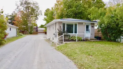 Duplex in Orillia
