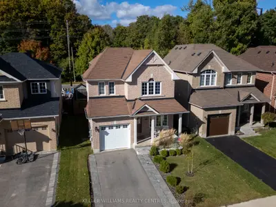 Detached in Barrie