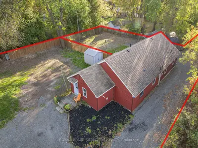 Detached in Orillia