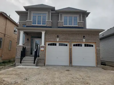 Detached in Wasaga Beach