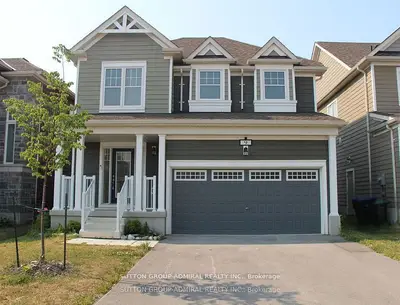 Detached in Wasaga Beach