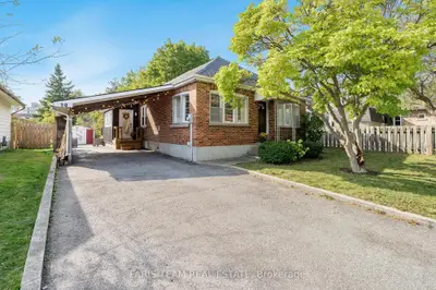Detached in Barrie