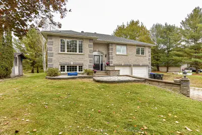 Detached in Ramara