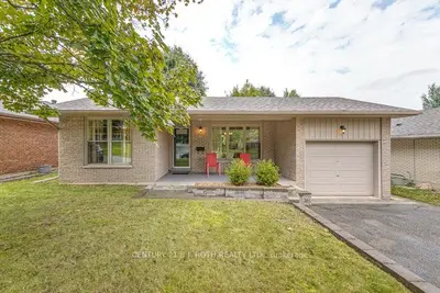 Detached in Barrie