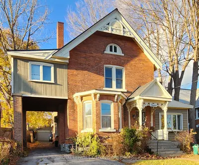 Triplex in Orillia