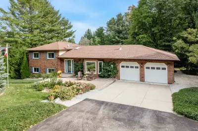 Detached in Oro-Medonte