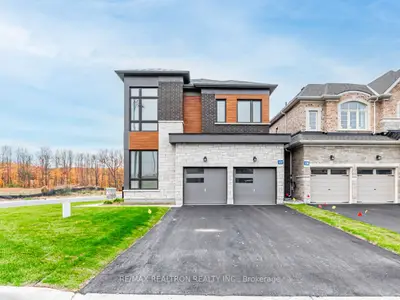 Detached in Springwater