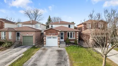 Detached in Barrie