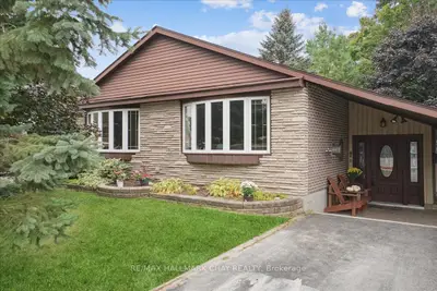 Detached in Barrie